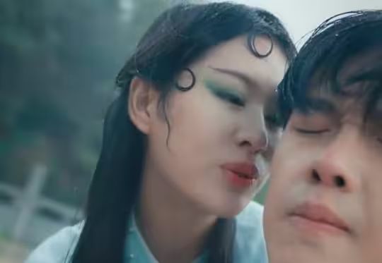 开局一身无敌大招封面
