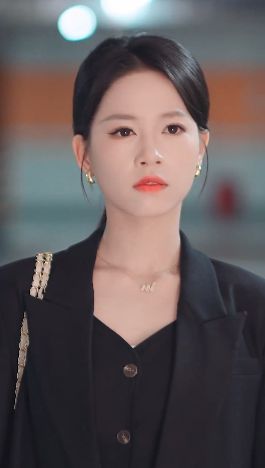 闪婚后我和老公都不装了封面