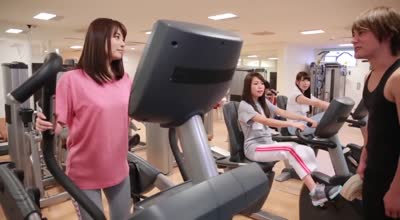 ID-017 ハーレム4P中出し乱交BEST 4時間