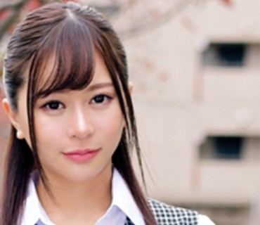 ORETD-633 Rianaさん(大手金融会社総務部勤務)