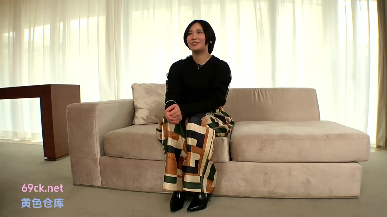 骑兵破解SIRO-4832 【いきなり全力ピストン】洋服大好きなオシャレでカワイイ芸術学部女子大生