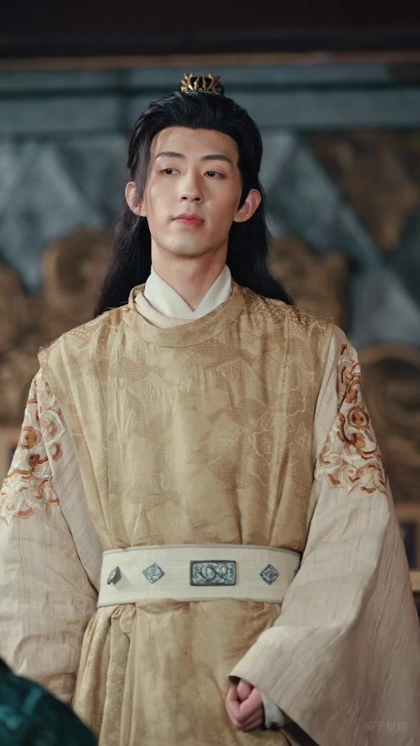 逍遥皇太子（重生之我爹是皇帝）封面