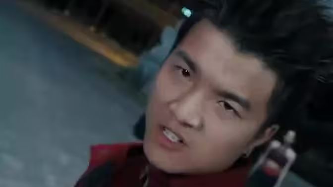 尊龙封面