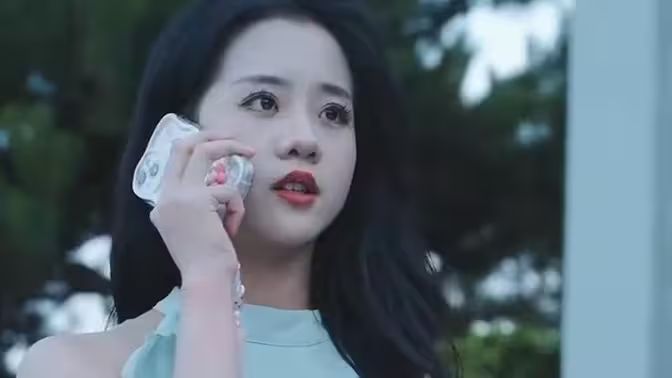 先婚后爱，神秘老公宠翻天封面
