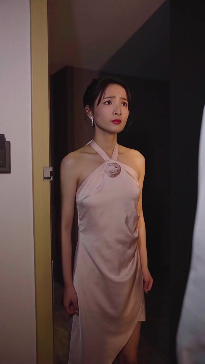裴总，夫人说她不需要两个老公封面