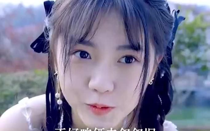 我的师姐是大佬封面