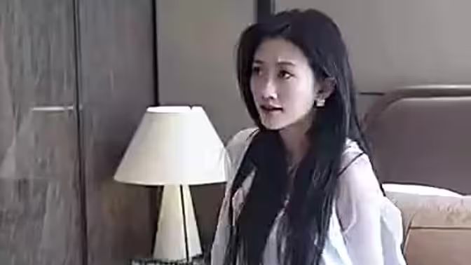 回国后我与总裁纠缠不清封面