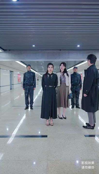 绝世强龙之王者之风封面