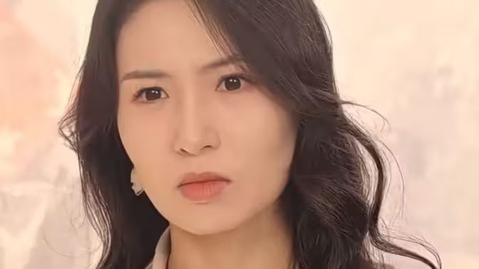 新版：女儿在原谅我一次封面