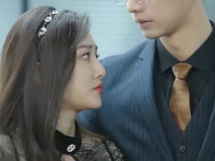 惹是非的是她封面