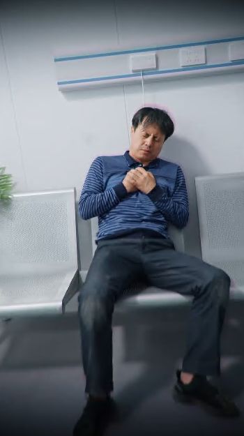 荣归故里封面
